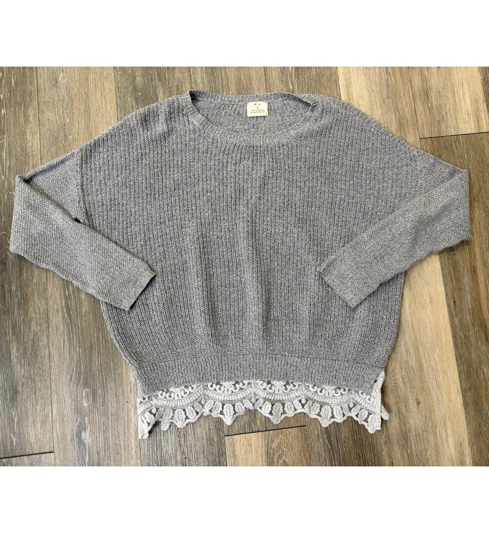Pins and Needles Gray Knit Sweater with Lace Hem – Size Small